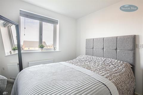 13 Axe Edge Close, Sheffield, S5 9BT