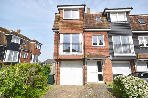 2 bedroom semi-detached house for sale, Western Barn Close, Rye