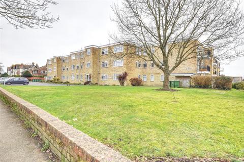 2 bedroom flat for sale, Hastings Road, Bexhill-On-Sea