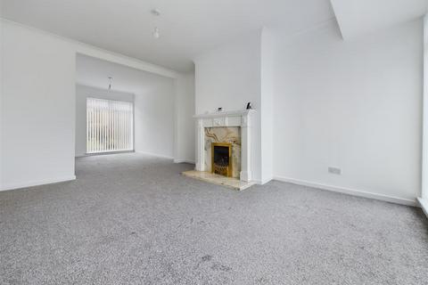 3 bedroom semi-detached house for sale, Cheddar Gardens, Gateshead NE9