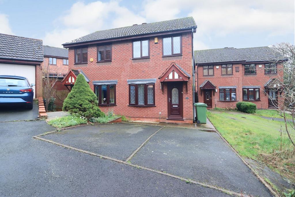 Whinchat Grove, Spennells... 2 bed semidetached house for sale £195,000