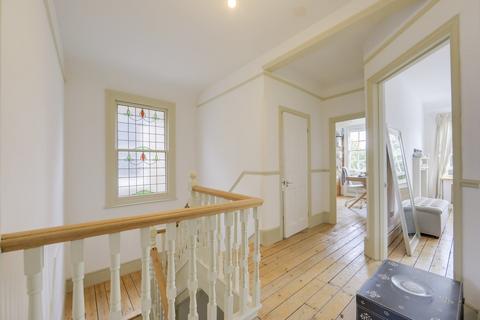 38 Bellingham Road, London, SE6 2PT