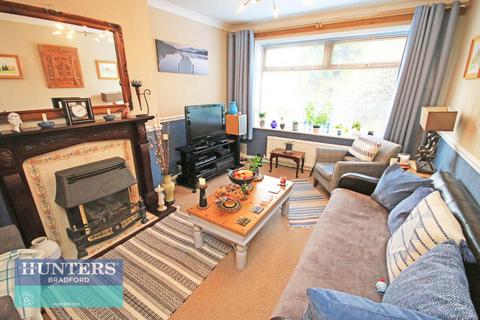 8 Birch Way, Bradford, BD5 8HA