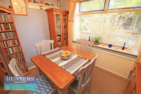 8 Birch Way, Bradford, BD5 8HA