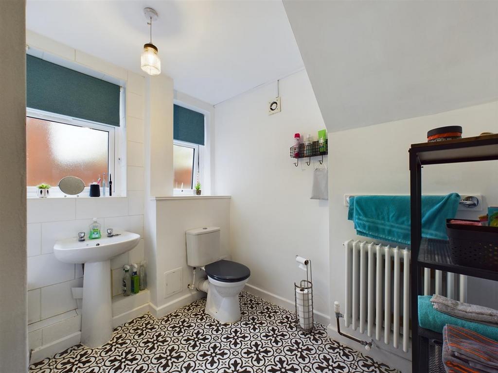 Bath 2.jpg