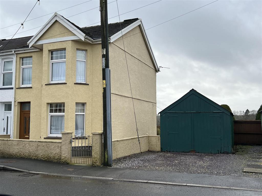 Bonllwyn, Ammanford 3 bed semidetached house for sale £185,000