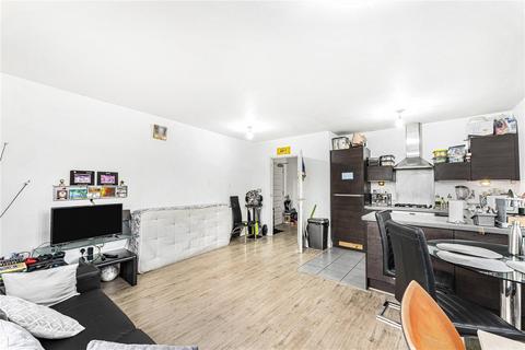 2 bedroom apartment for sale, Gateway Court, Parham Drive, Gants Hill, IG2