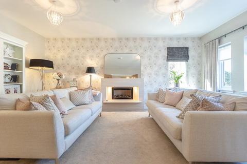 2 Ardnablane, Dunblane, FK15 0NU