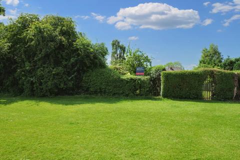 3 bedroom semi-detached house for sale, Belbroughton Road, Blakedown, Kidderminster DY10