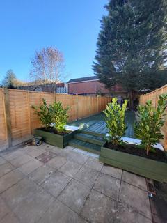 3 bedroom terraced house for sale - Cloister Road, London NW2