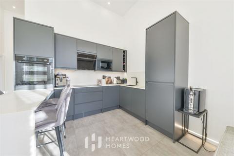 2 bedroom apartment for sale - Beningfield Drive, London Colney, St. Albans, AL2 1GH