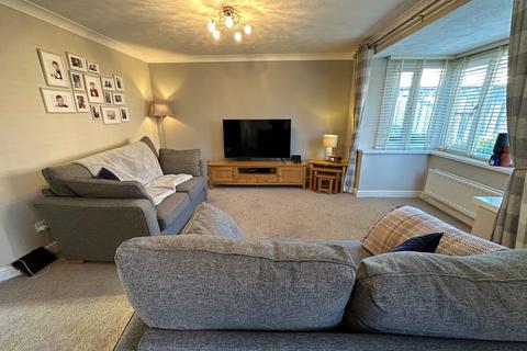 4 bedroom detached house for sale, Fleetham Close, Chester Le Street, DH2
