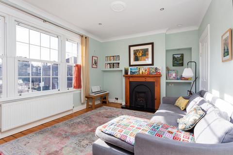 23 Joppa Grove, Edinburgh, EH15 2HX