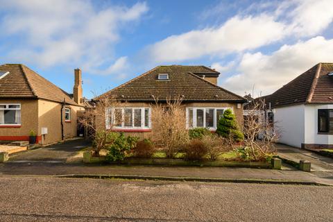 3 bedroom detached bungalow for sale - Craigmount Grove North, Edinburgh EH12