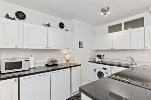2 bedroom flat for sale - 137 Piersfield Terrace, EDINBURGH, EH8 7BS