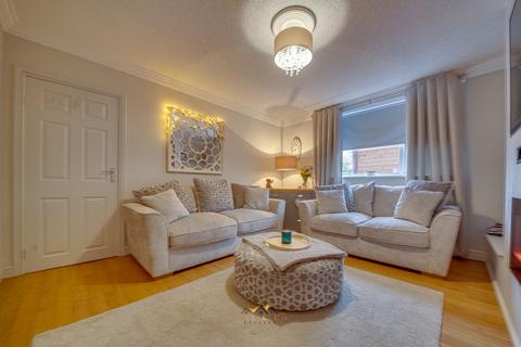 35 Halsall Drive, Sheffield, S9 4JE