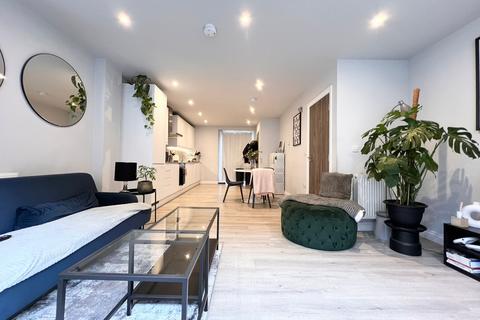 undefined, London E7