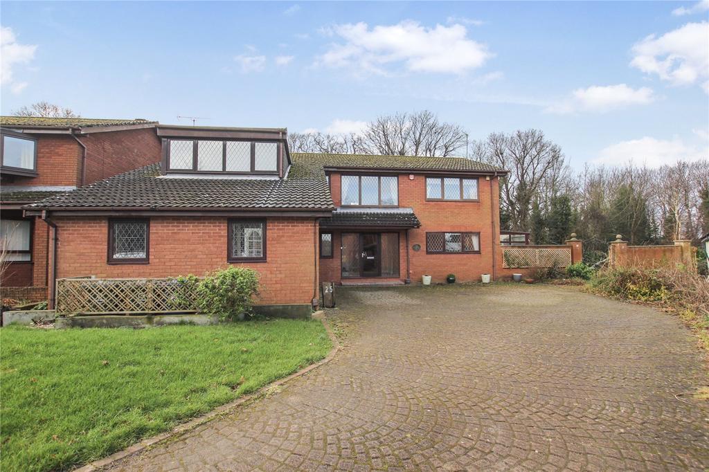 Normanby Hall Park, Normanby 5 bed detached house for sale £449,950