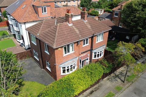 4 bedroom detached house for sale, Jesmond Avenue, Linthorpe