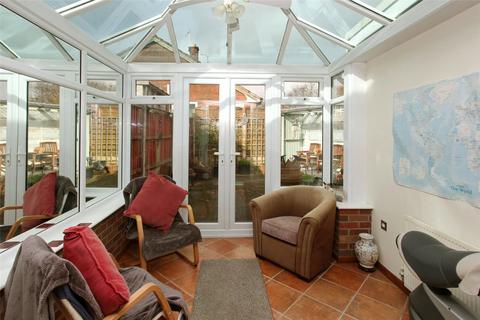 22 School Grove, Oakengates, Telford, TF2 6BQ