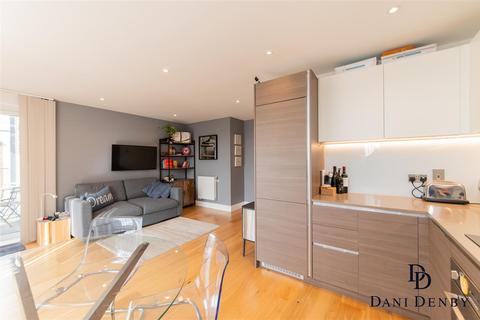 1 bedroom apartment for sale - Silverworks Close, London NW9