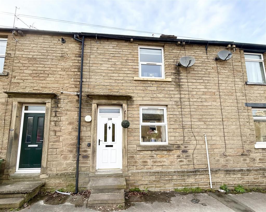 Wakefield Road, Denby Dale... 2 bed terraced house for sale £145,000