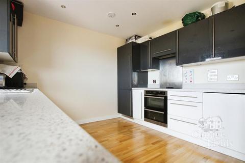 2 bedroom penthouse for sale, Colman Parade, Southbury Road, Enfield- Penthouse Apartment, Gated Parking, Stunning Views