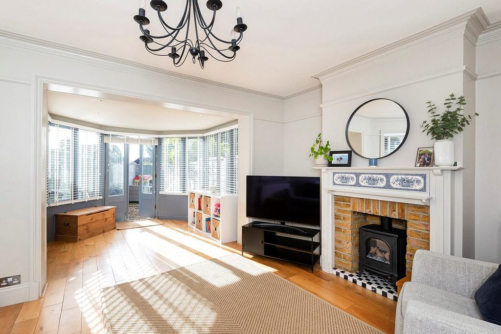 Glenview, Upper Abbey Wood, SE2 3 bed terraced house for sale £450,000
