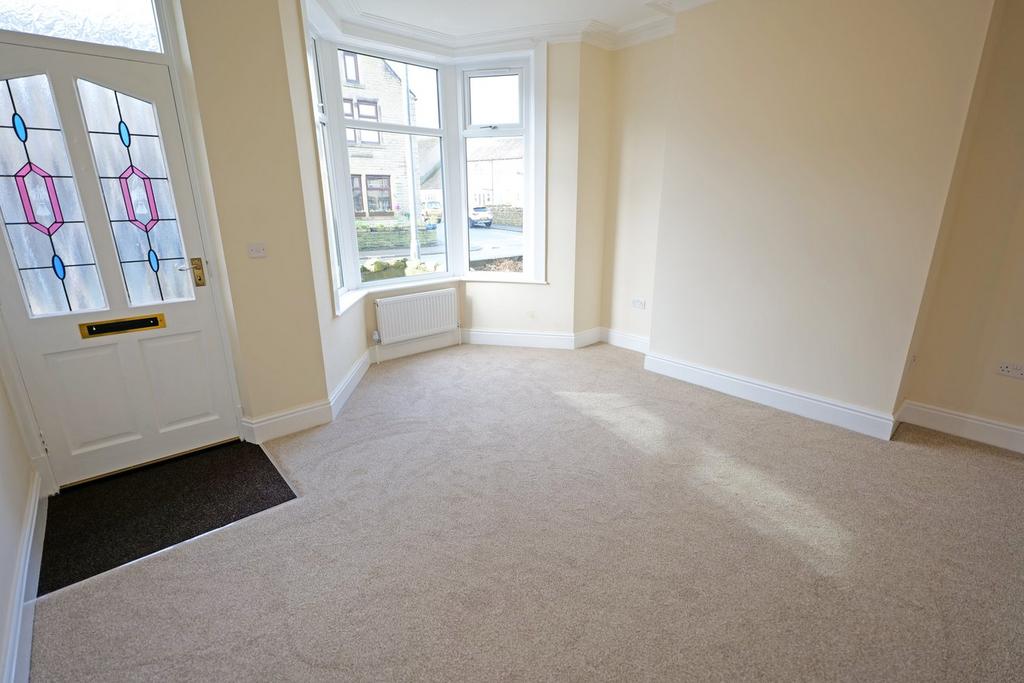 Gisburn Road, Barnoldswick, BB18 3 bed terraced house for sale £189,950