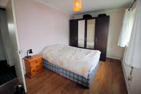 2 bedroom maisonette for sale - TENANTED INVESTMENT, Marsden Close
