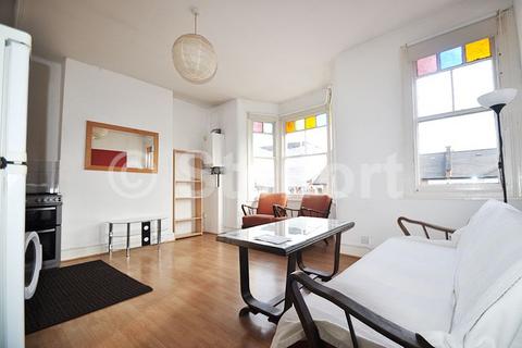 4 bedroom terraced house for sale - Parolles Road, London N19