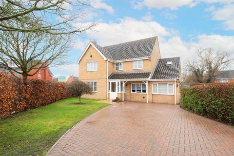 5 bedroom detached house for sale, Cornwall Close, Rackheath