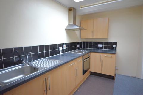 3 bedroom apartment for sale, School Hill, Wrecclesham, Farnham, Surrey, GU10