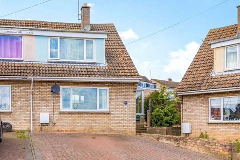 3 bedroom semi-detached house for sale - St. Peters Road, Oundle, Northamptonshire, PE8