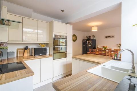 44 Aylesbury Crescent, Bristol, BS3 5NW