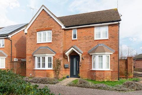 4 bedroom detached house for sale, Elm Tree Close, Hassocks, BN6