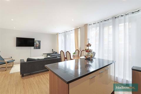 2 bedroom apartment for sale, Buckhurst Hill, Essex IG9