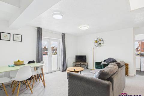 2 bedroom flat to rent, Collier Road, Pevensey Bay, BN24