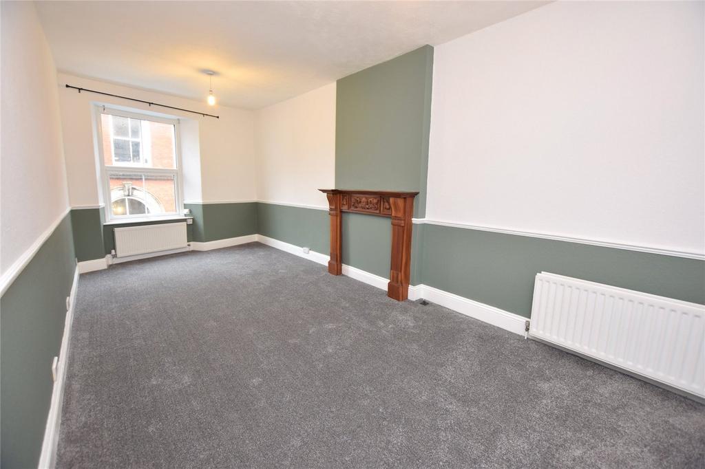 Stratton, Bude 2 bed flat for sale £165,000