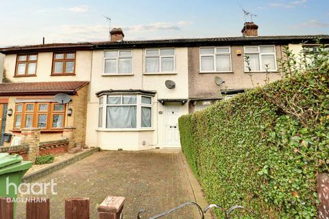 3 bedroom terraced house for sale, Western Avenue, Dagenham