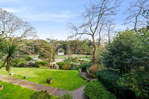 2 bedroom apartment for sale, Exeter Park Road, Bournemouth