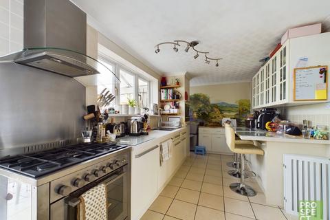 undefined, Garth Square, Bracknell, Berkshire, RG42