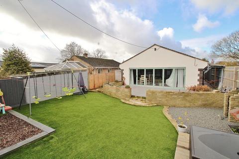 4 bedroom detached bungalow for sale, Brize Norton Road, Minster Lovell, OX29