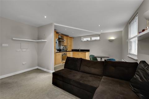 2 bedroom apartment for sale, High Street, Esher, Surrey, KT10