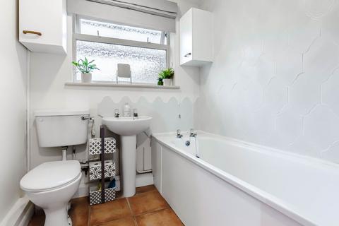 46 Boxworth End, Swavesey, Cambridge, CB24 4RA