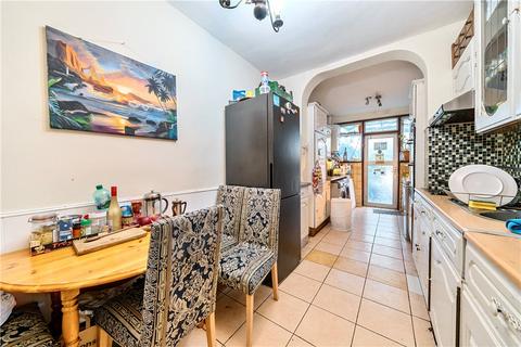 4 bedroom terraced house for sale, Boston Manor Road, Brentford, Middlesex