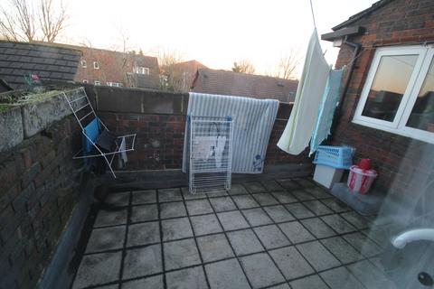 3 bedroom flat to rent, Wembley HA9