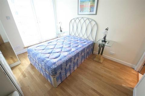 2 bedroom flat to rent, Lyon Road, Harrow HA1