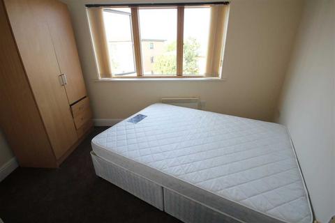 2 bedroom flat to rent, Sovereign Place, Harrow HA1