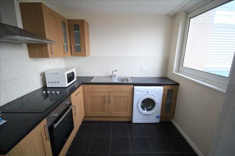 1 bedroom flat to rent, Garsmouth Way, Watford WD25